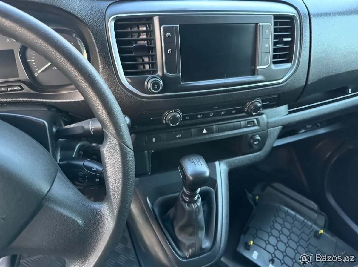 Opel Vivaro 2023 photo 2
