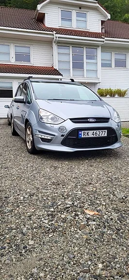 Ford S-Max