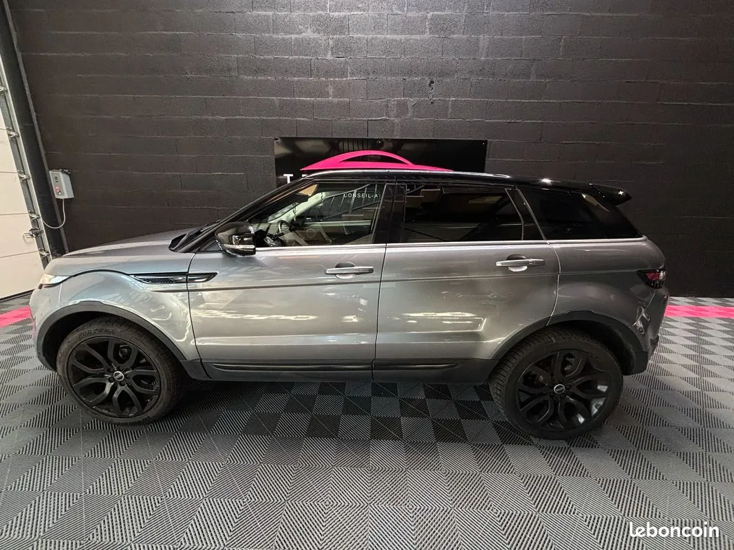 Land Rover Range Rover Evoque 2011 photo 2