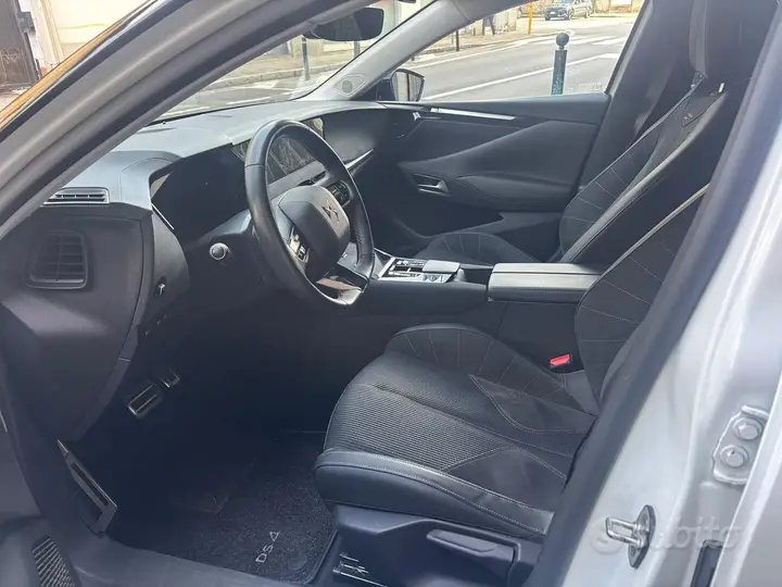 DS Automobiles Ds 4 2023 photo 4