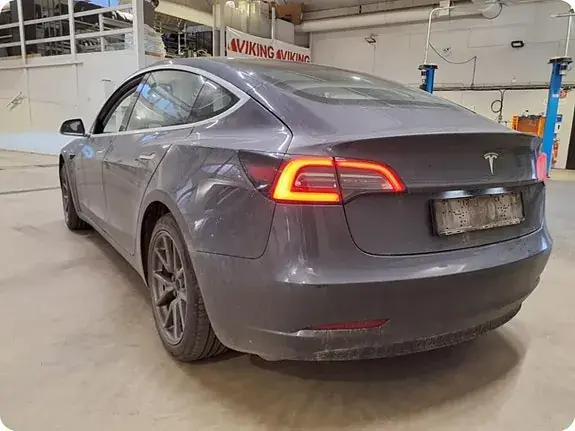 Tesla Model 3 2019 photo 3