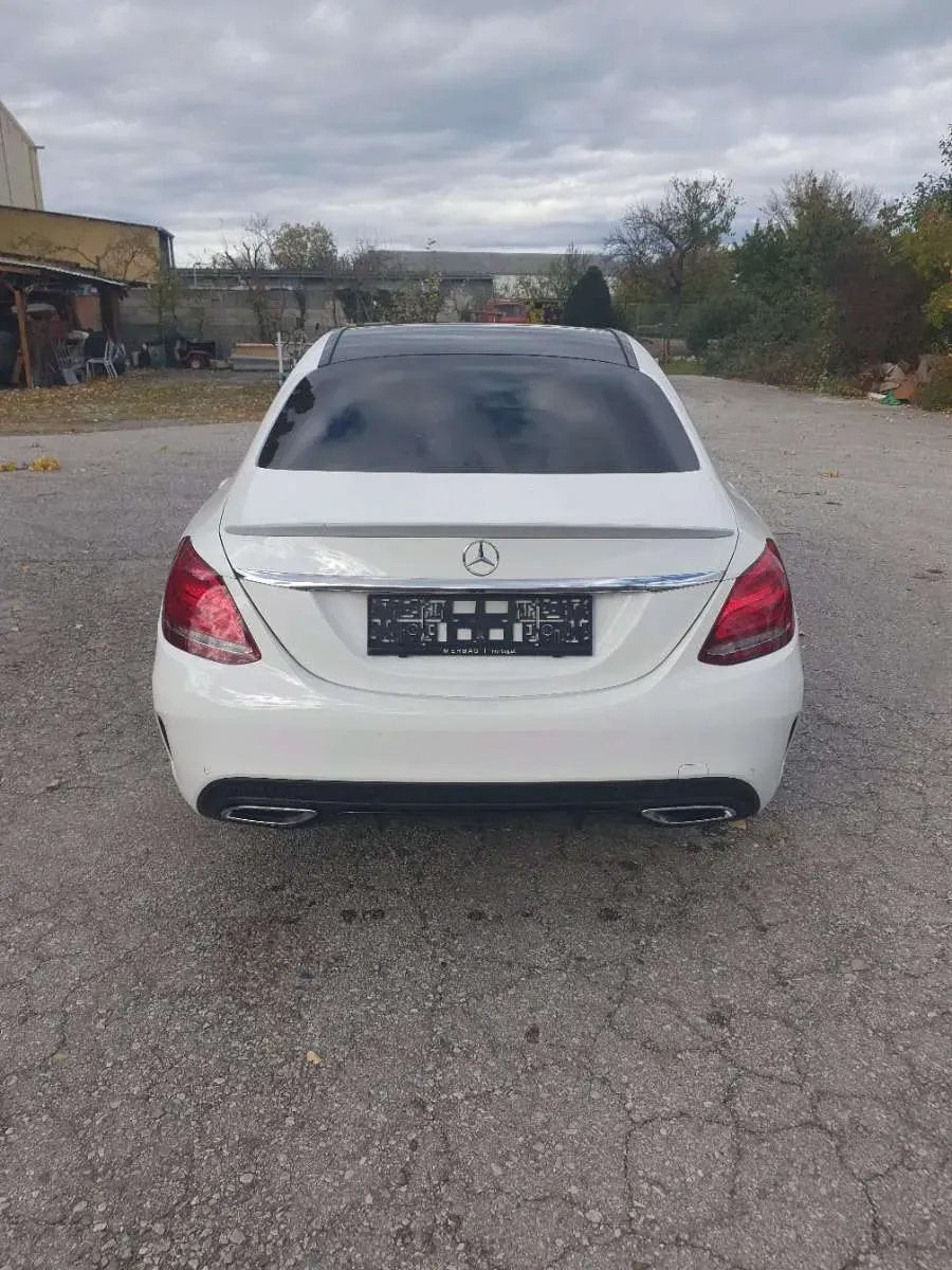 Mercedes-Benz C-Class 2017 photo 2