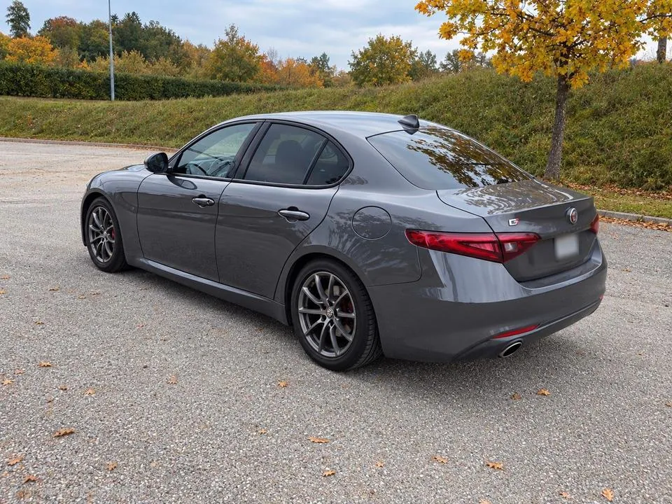 Alfa Romeo Giulia