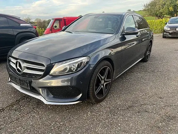 Mercedes-Benz C 250 2015 photo 2
