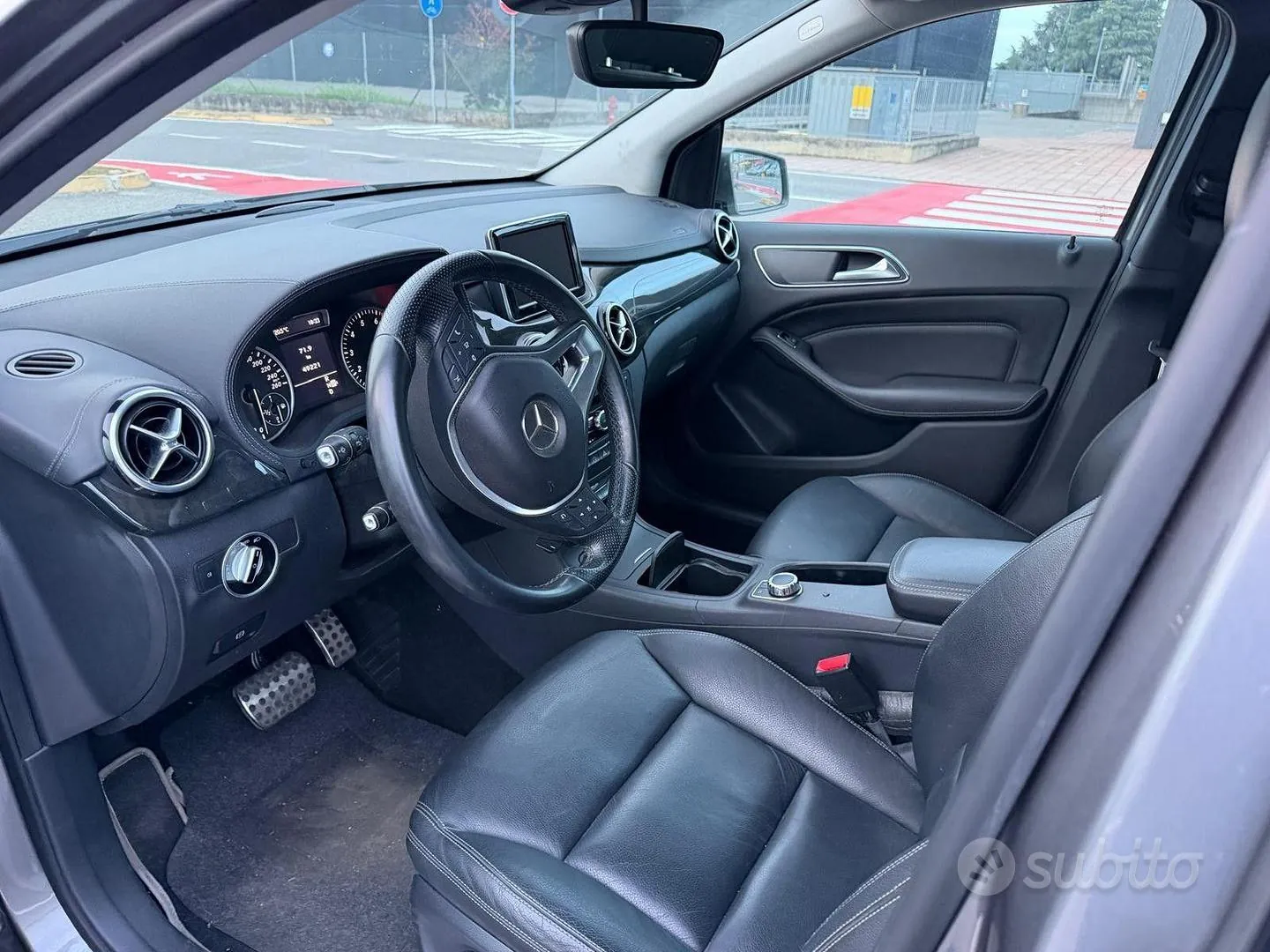 Mercedes-Benz B-Class 2014 photo 3