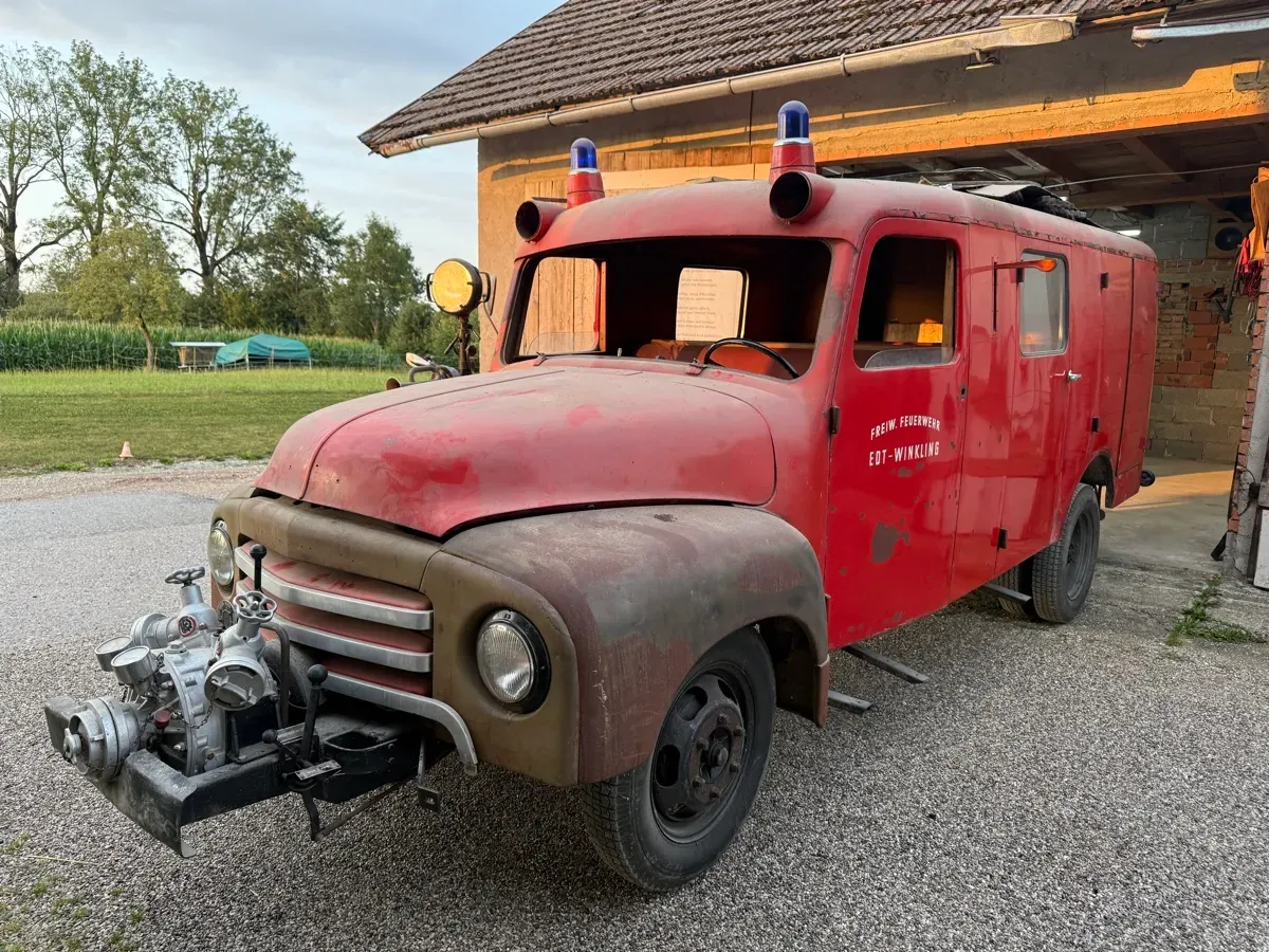 Opel Blitz 1957 photo 2