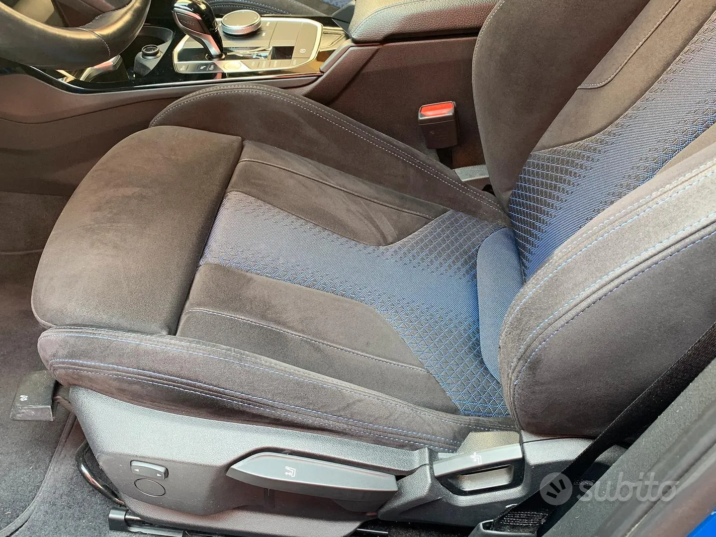 BMW 118I 2023 photo 5