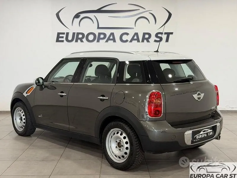 Mini Countryman 2012 photo 4