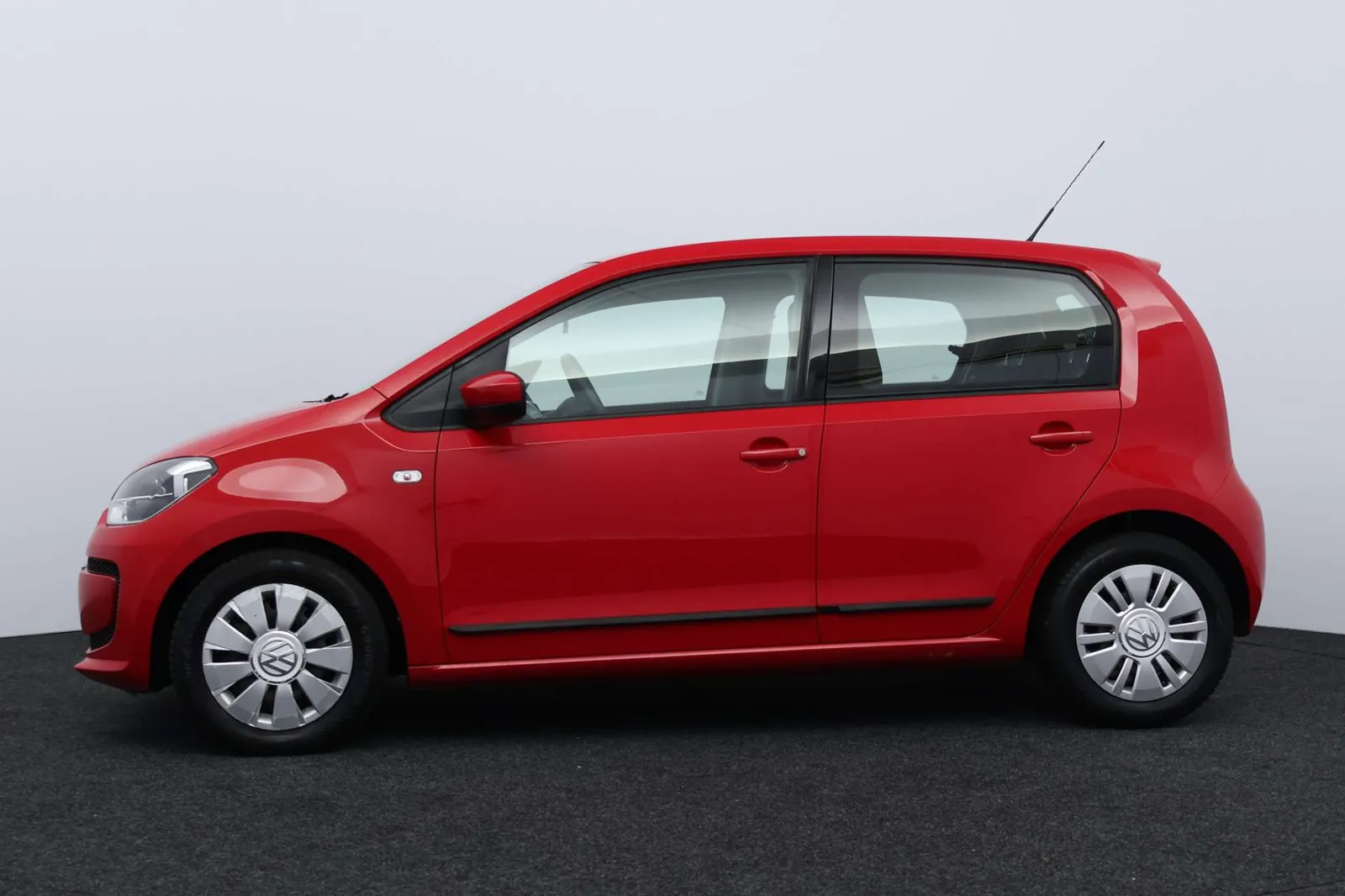 Volkswagen Up 2012 photo 5