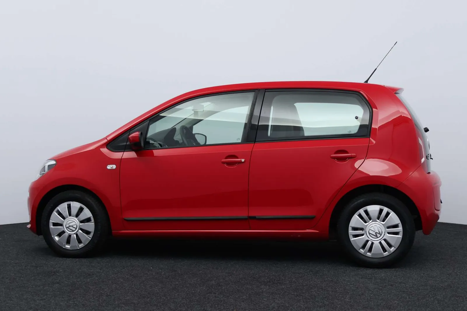 Volkswagen Up 2012 photo 4