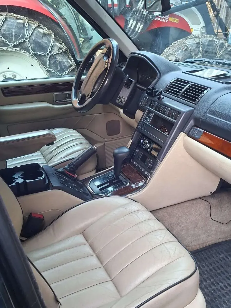Land Rover Range Rover 2001 photo 2