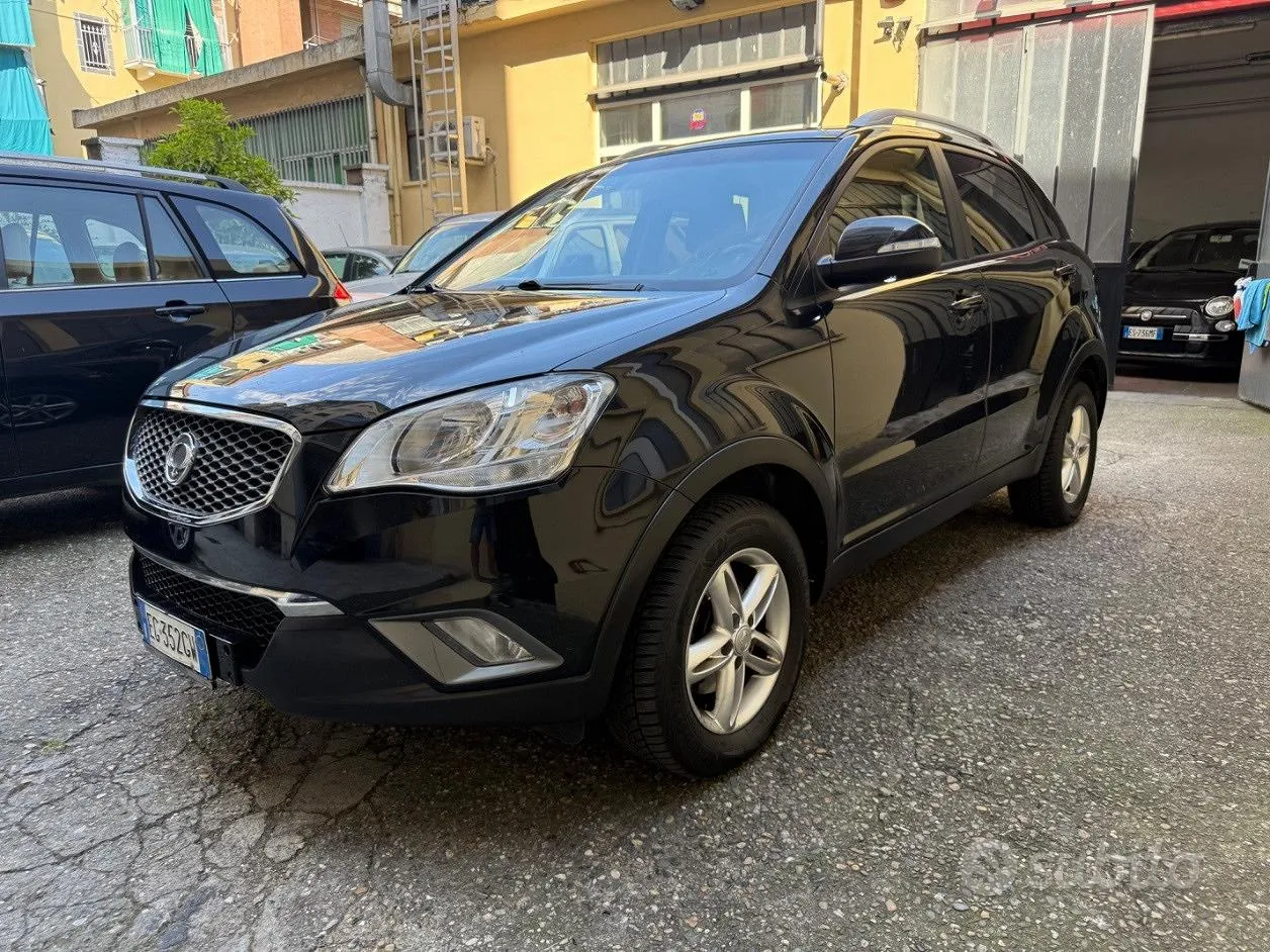 KG Mobility Korando 2011 photo 3