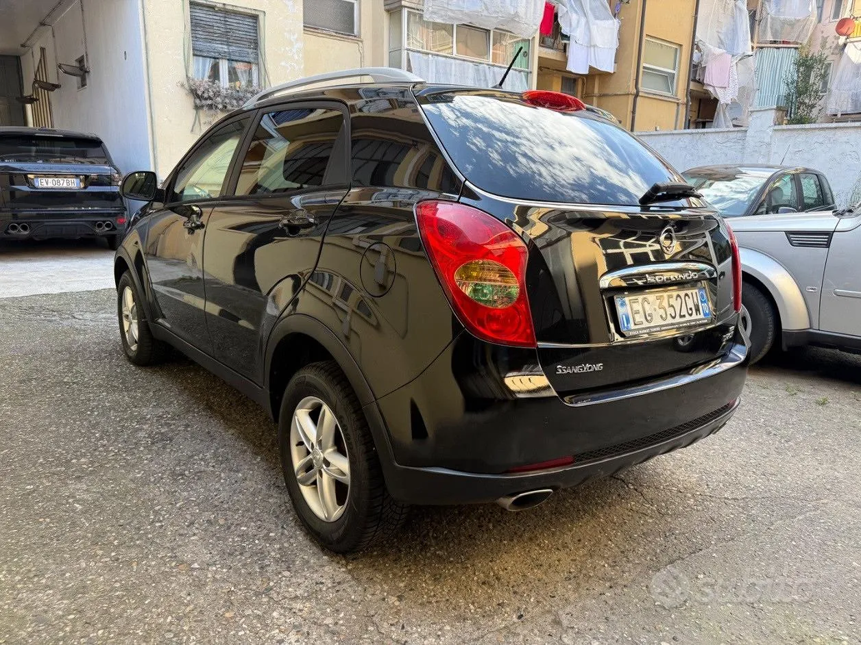 KG Mobility Korando 2011 photo 4