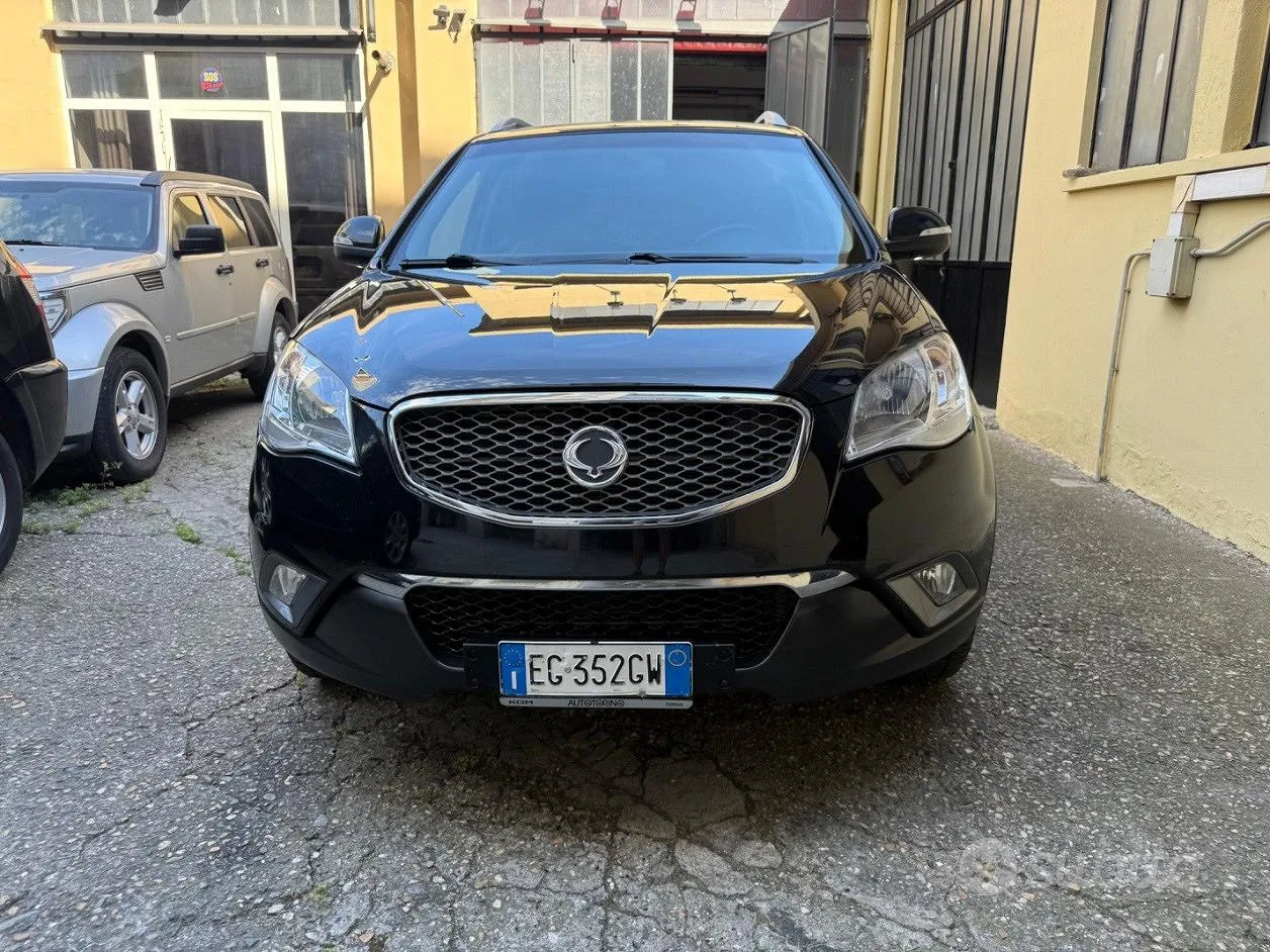 KG Mobility Korando 2011 photo 2