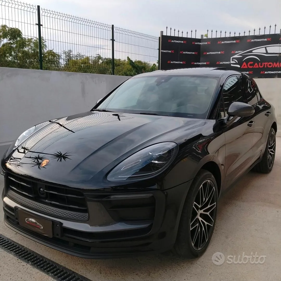 Porsche Macan 2023 photo 2