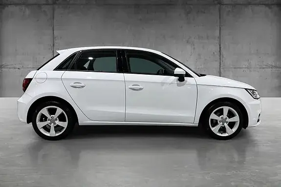 Audi A1 2018 photo 4