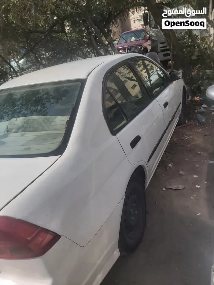 Honda Civic 2004 photo 2