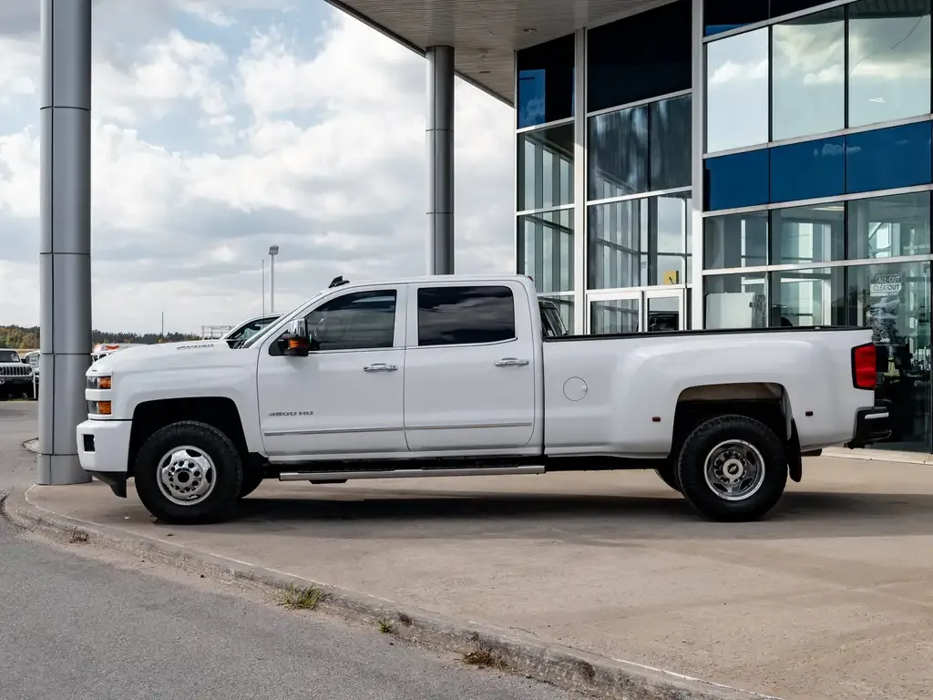 Chevrolet Silverado 3500 2017 photo 5