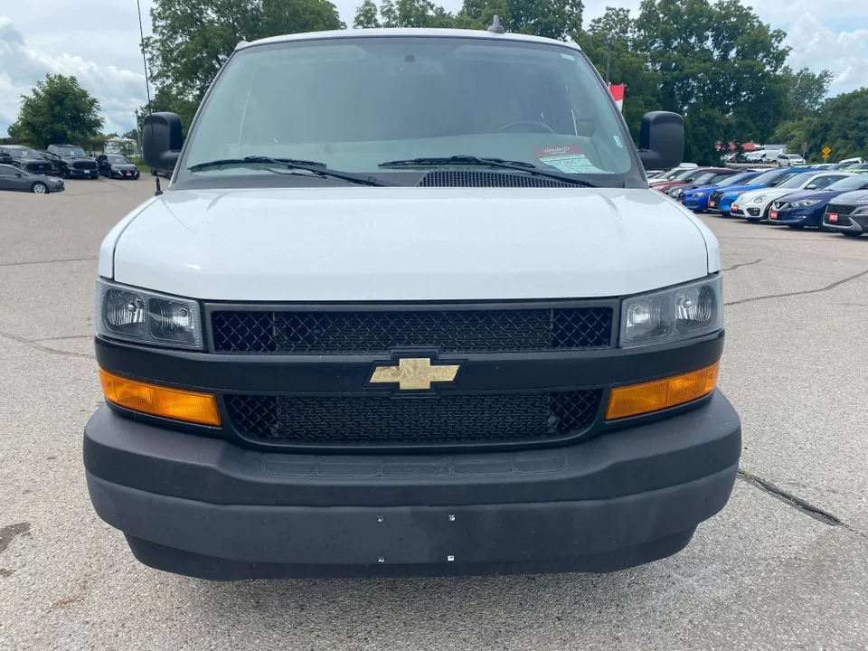 Chevrolet Express 2023 photo 4