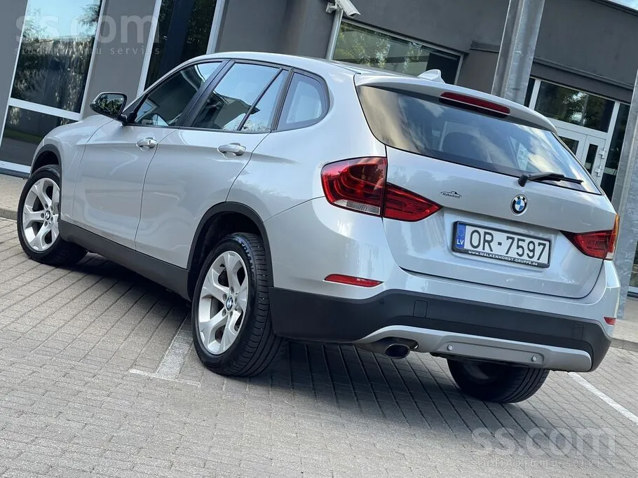 BMW X1 2013 photo 2