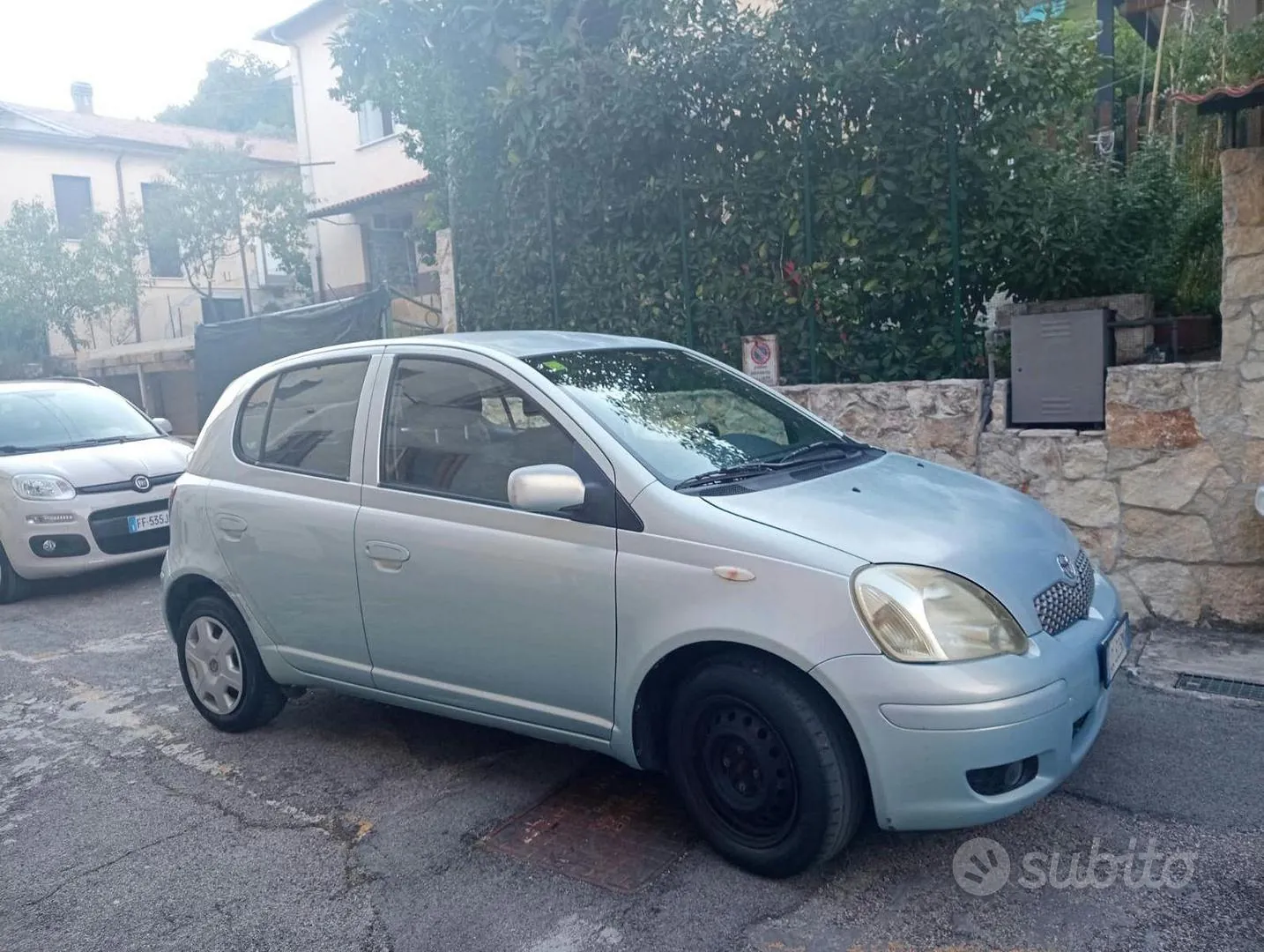 Toyota Yaris 2005 photo 4