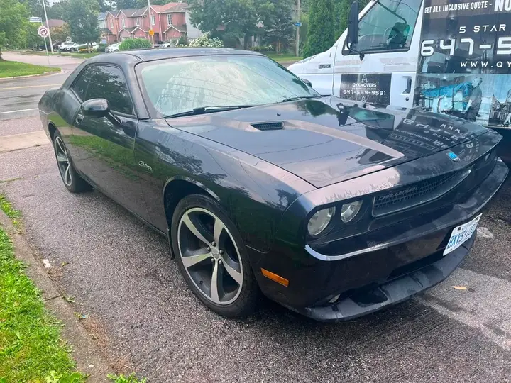 Dodge Challenger