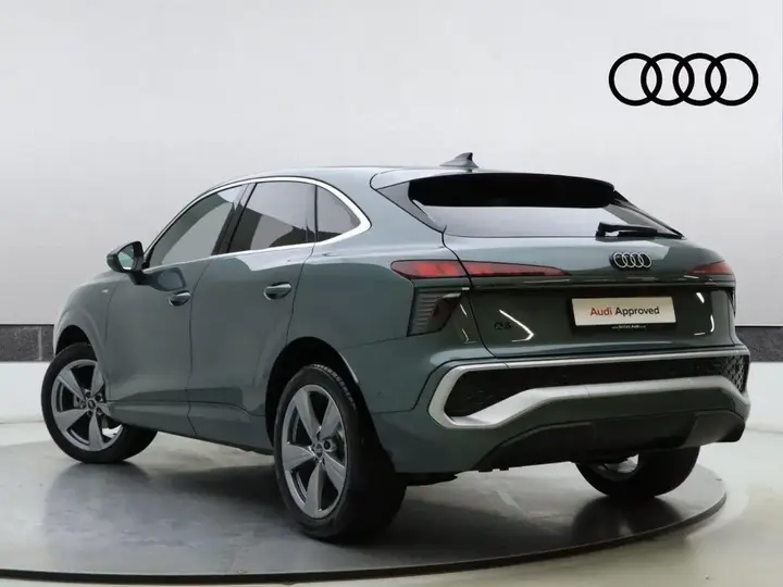 Audi Q3 2026 photo 3