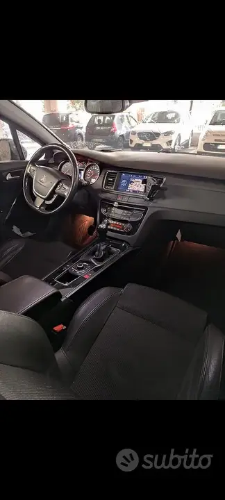 Peugeot 508 2011 photo 3