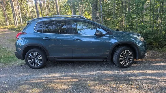 Peugeot 2008 2016 photo 2
