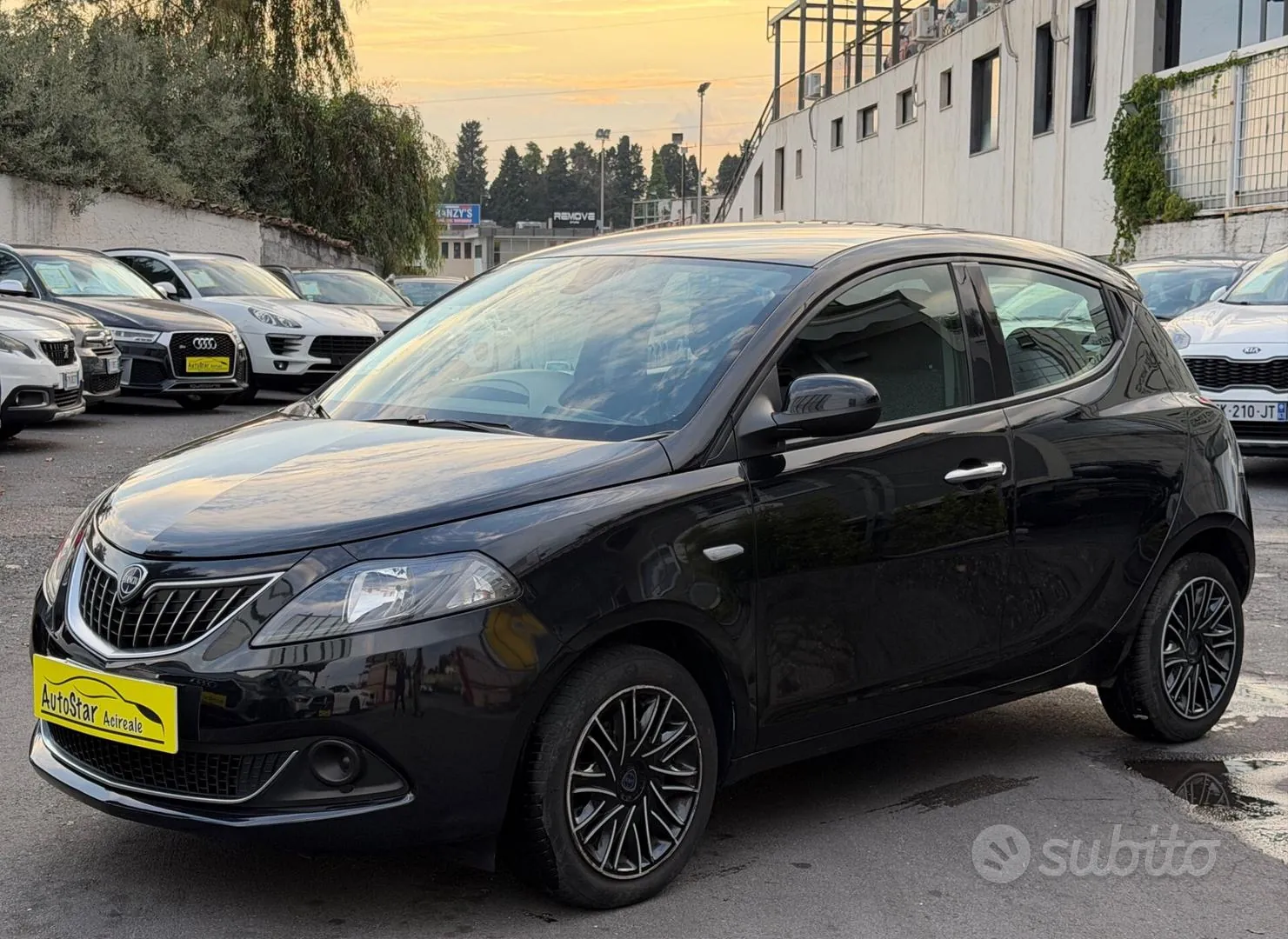 Lancia Ypsilon