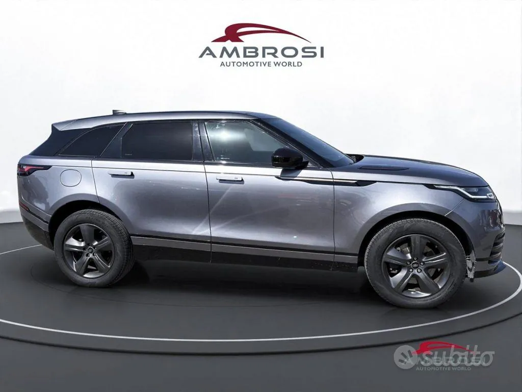 Land Rover Range Rover Velar 2023 photo 5