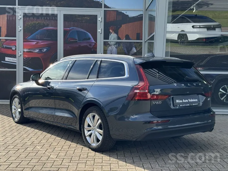 Volvo V60 2021 photo 4