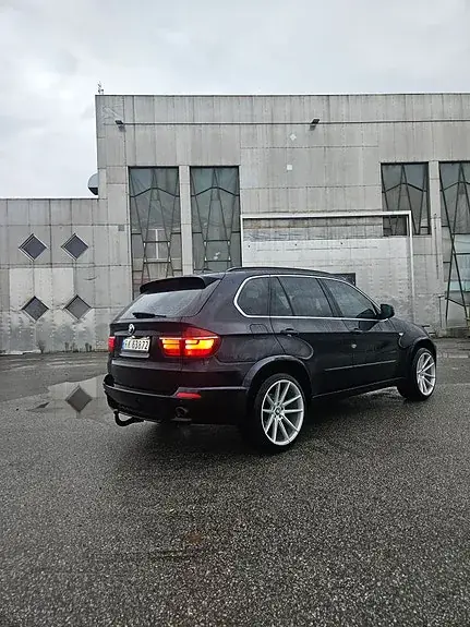 BMW X5 2010 photo 5