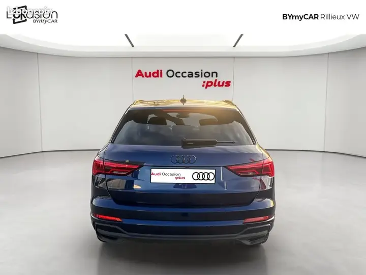 Audi Q3 2022 photo 4