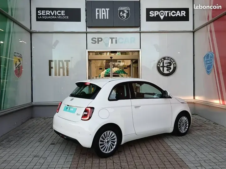 Fiat 500 2023 photo 4