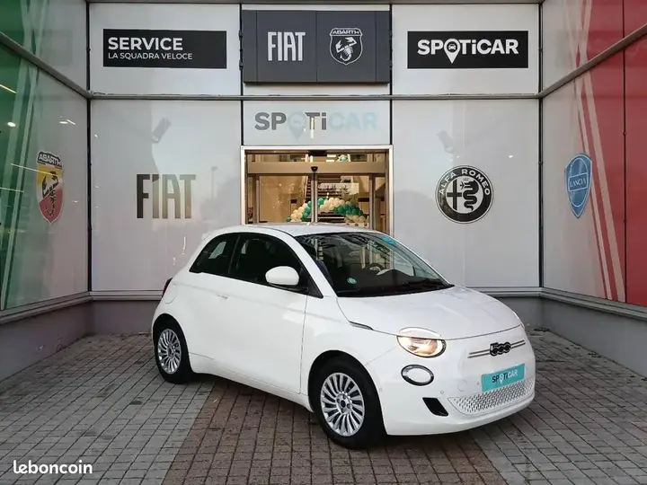 Fiat 500 2023 photo 3