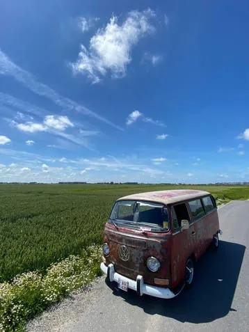 Volkswagen T2A