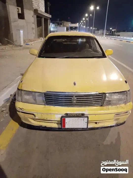 Toyota Crown 2001 photo 4