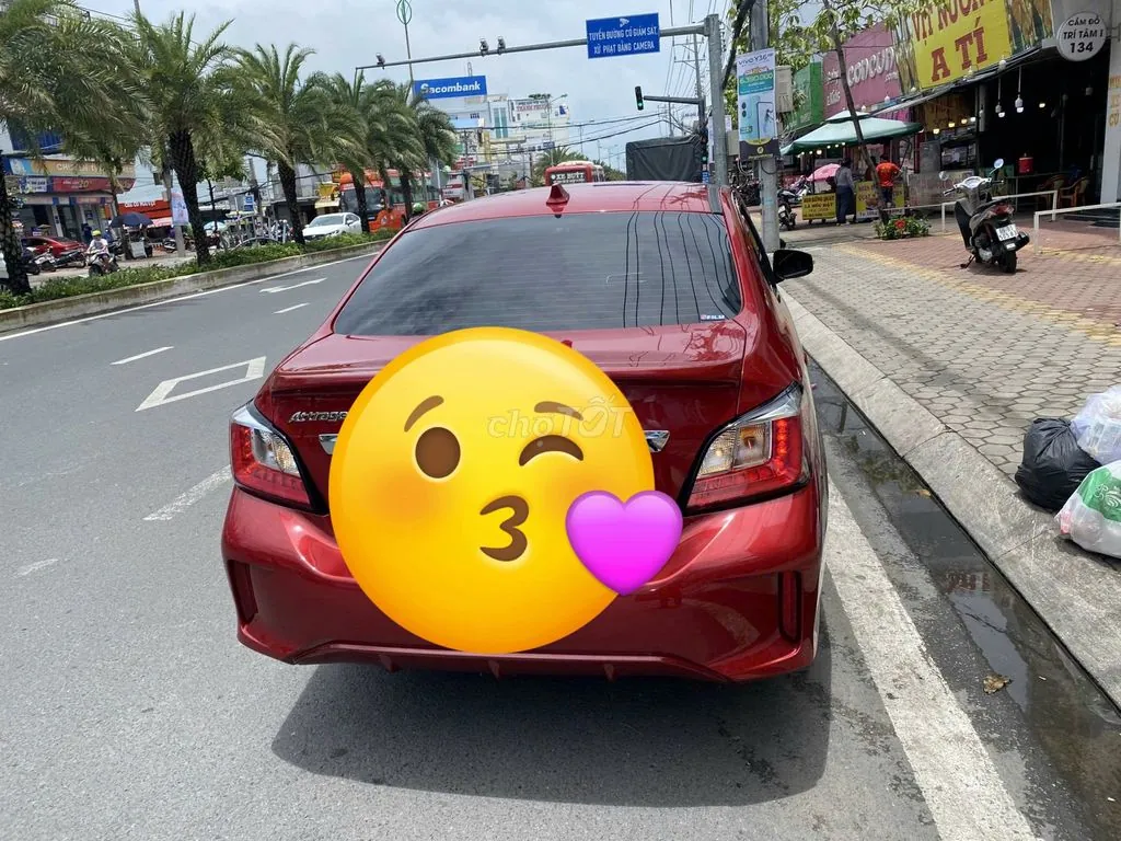 Mitsubishi Attrage