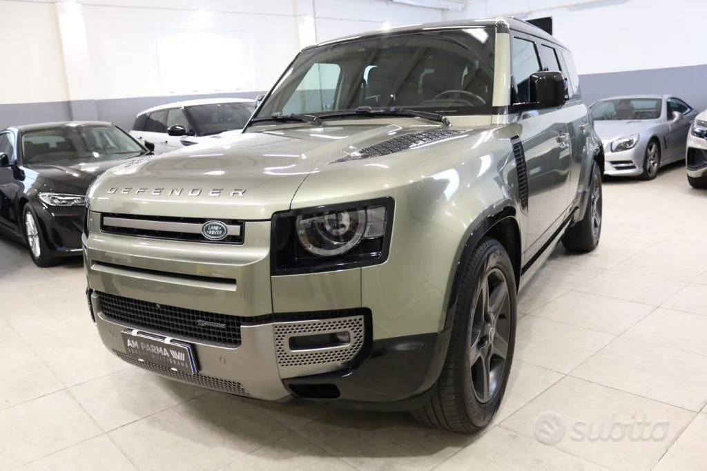 Land Rover Defender 2023 photo 3