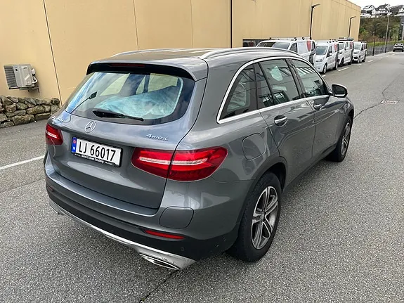 Mercedes-Benz Glc350 E 2017 photo 5