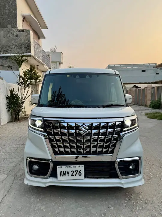 Suzuki Spacia