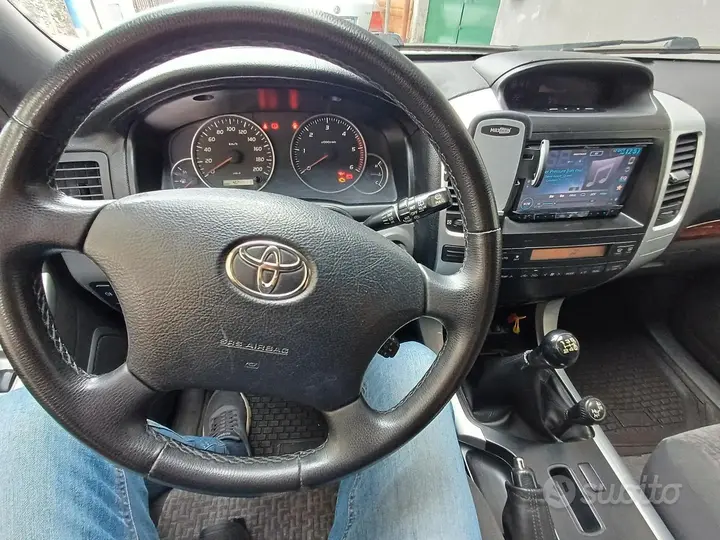 Toyota Land Cruiser 2003 photo 4