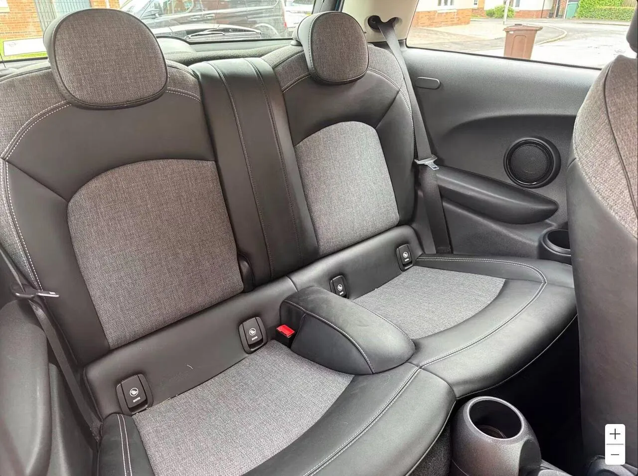 Mini Cooper D 2018 photo 4