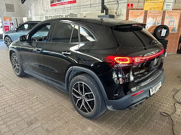 Mercedes-Benz Eqa250 2023 photo 5