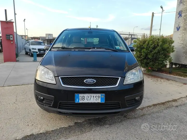 Ford Focus 2006 photo 2