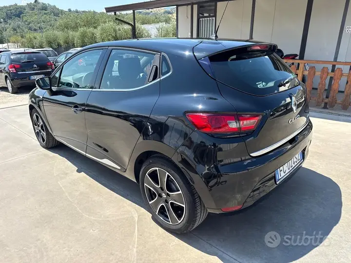 Renault Clio 2016 photo 4