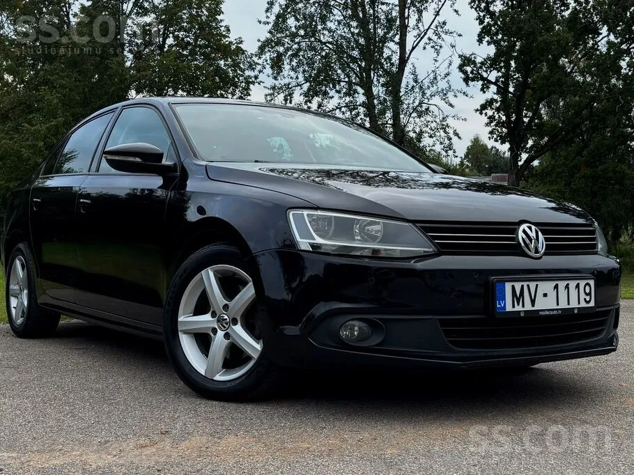 Volkswagen Jetta 2012 photo 3