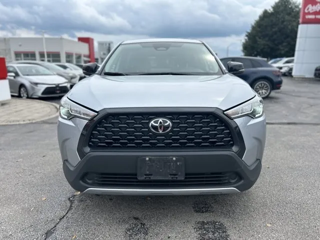 Toyota Corolla Cross 2025 photo 2