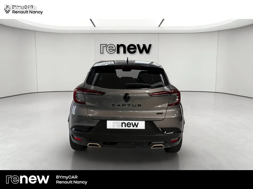 Renault Captur 2024 photo 4